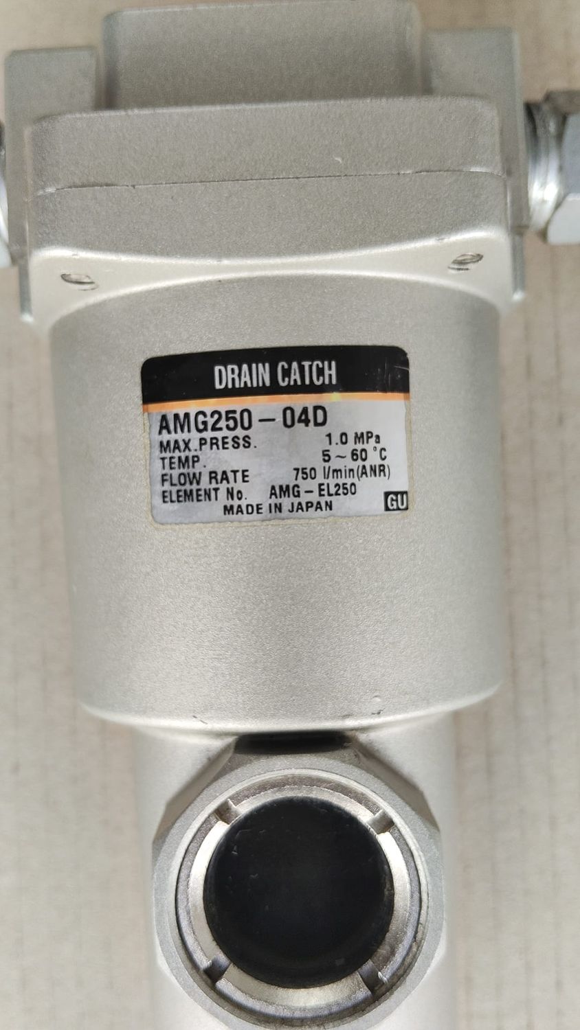 ​Separador de agua / Drain Catch SMC AMG250-04D