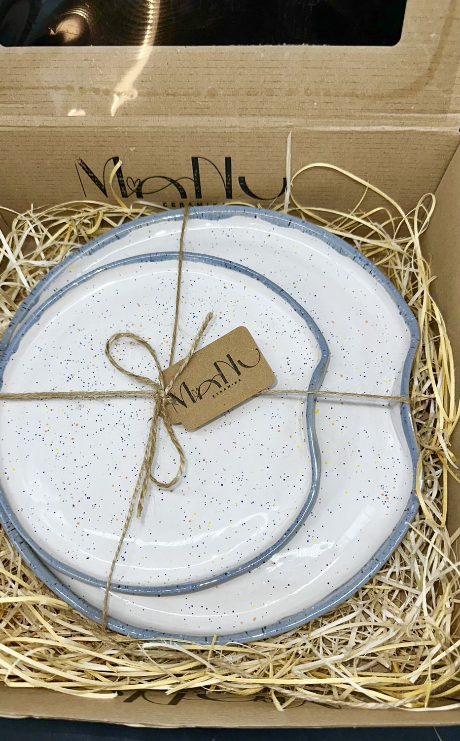 ZESTAW PREZENTOWY Manu Moon PASTEL - biało-błękitno/szary - 2 talerze