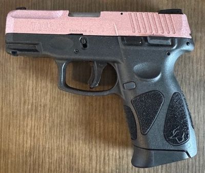 Taurus G2L &quot;Rose Gold Glitter&quot; 9mm Luger