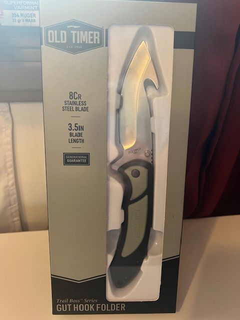 Gut Hook Folder 3.5in Blade