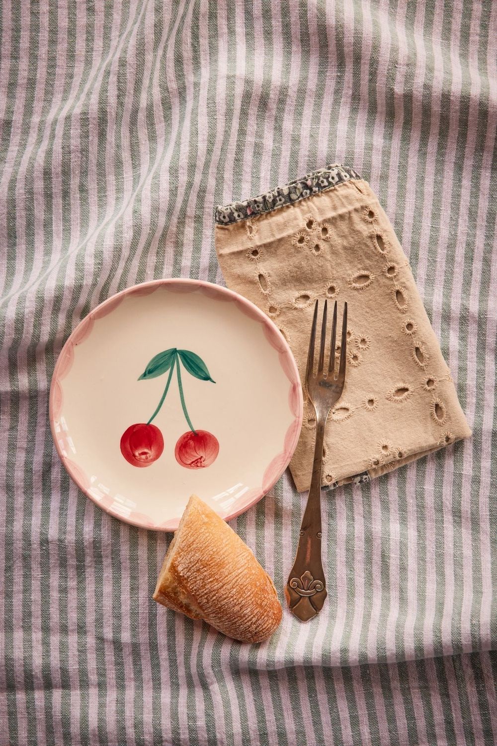 Keramiek Taartbordje, Colour: Cherry