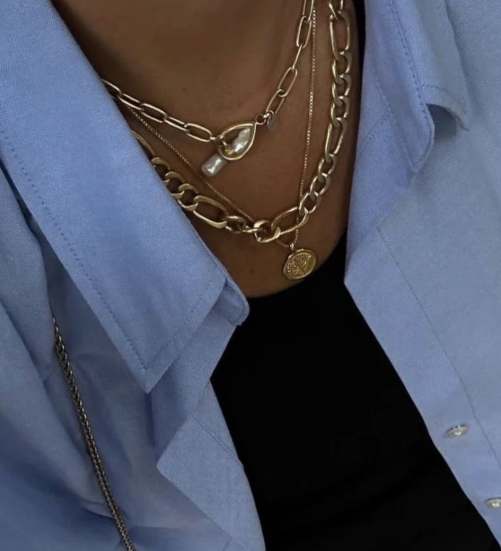 Mia necklace
