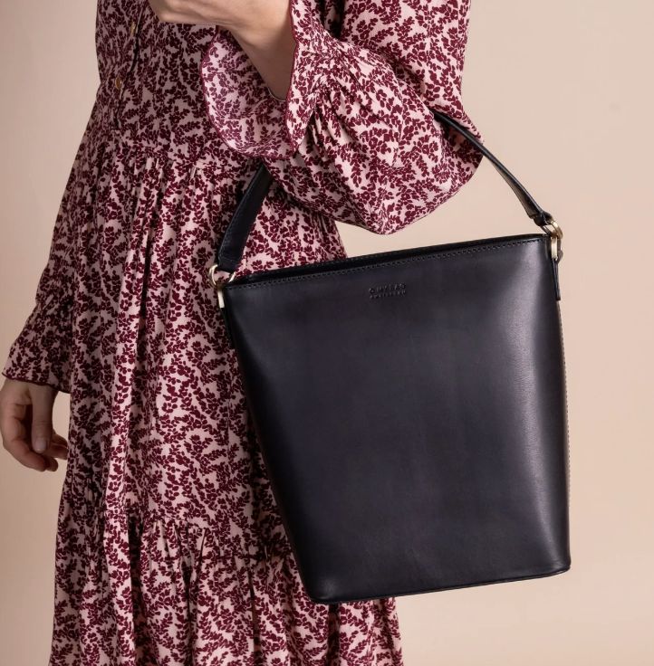 Bobbi bucket bag