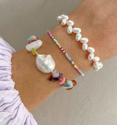 Iconic Glow bracelet