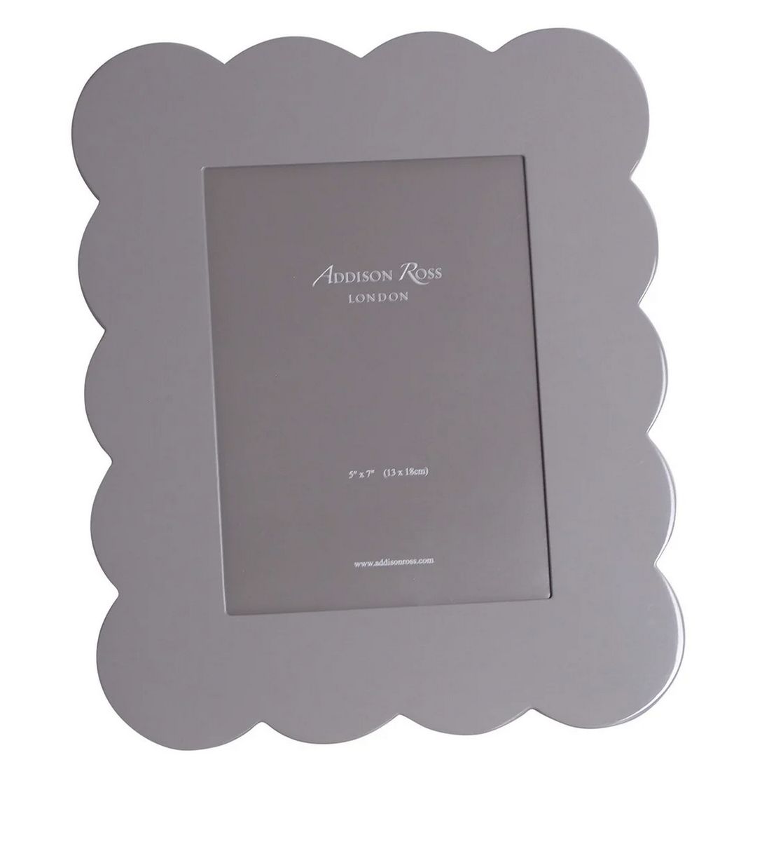 Chiffon lacquer frame