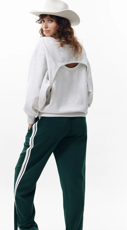 Back detail sweater - catwalk junkie