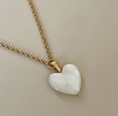 Necklace with heart shaped pearl 32464Y -24kae