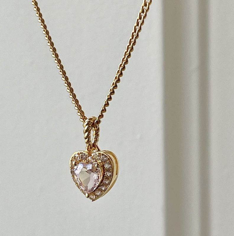 Collier with heartshaped pendant -32457Y - 24kae