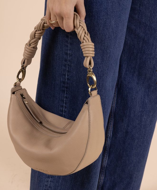 Leo - sand soft grain leather - omybag