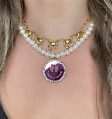 Smiley necklace pink