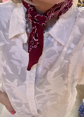 Textured blouse - catwalk junkie