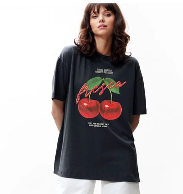 Oversized graphic tshirt - catwalk junkie