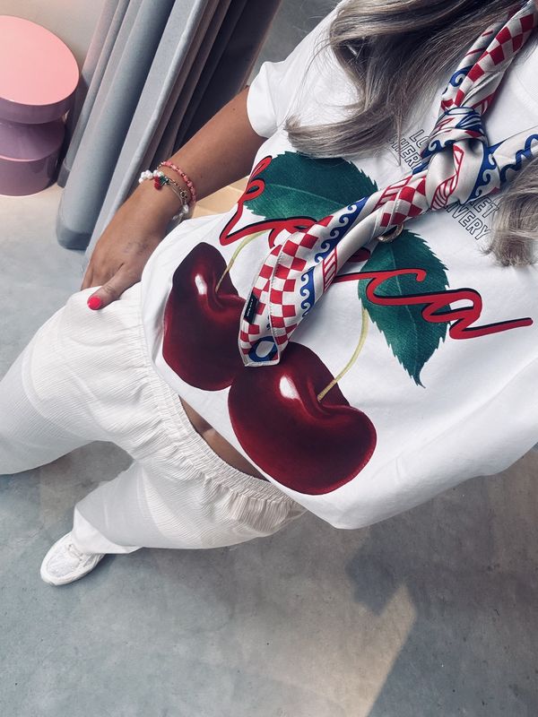 Oversized graphic t shirt - catwalk junkie