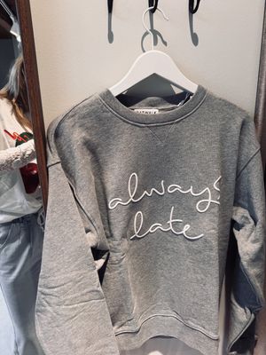 Always late sweater - catwalk junkie