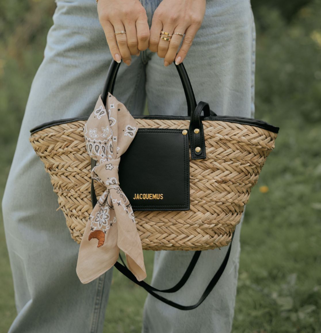 beige bandana croissantje - flora bandana