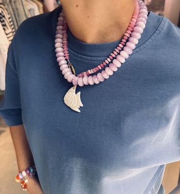 lilac capri necklace - le veer