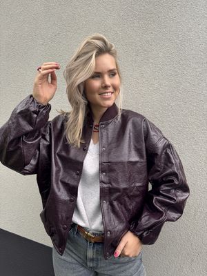 tuck in varsity jacket - catwalk junkie
