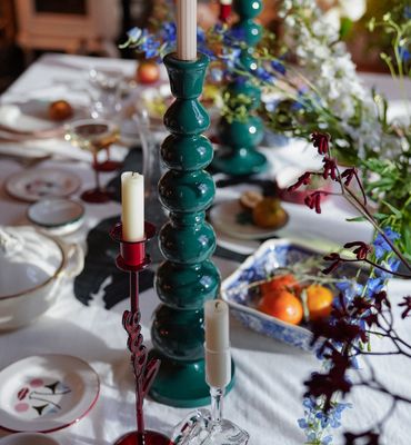 carmine love candle holder -anna +nina
