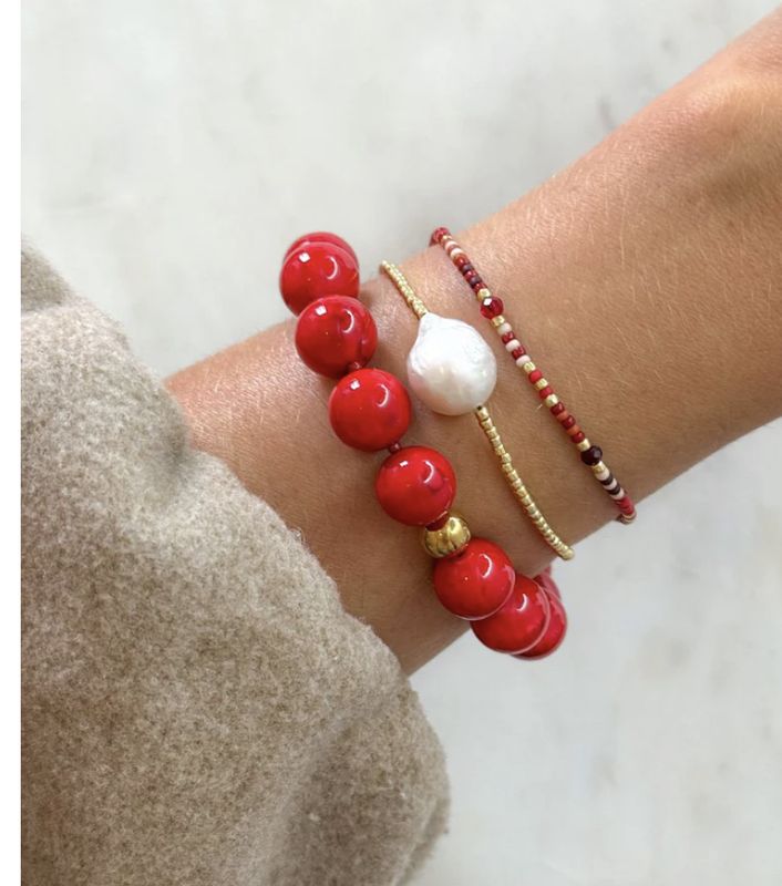 red bold bracelet - le veer