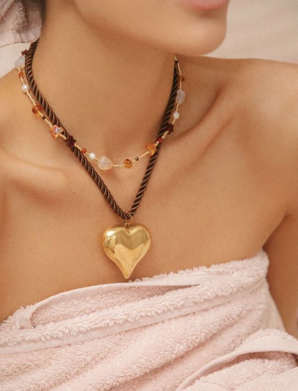 Nostalgic gem necklace - le veer