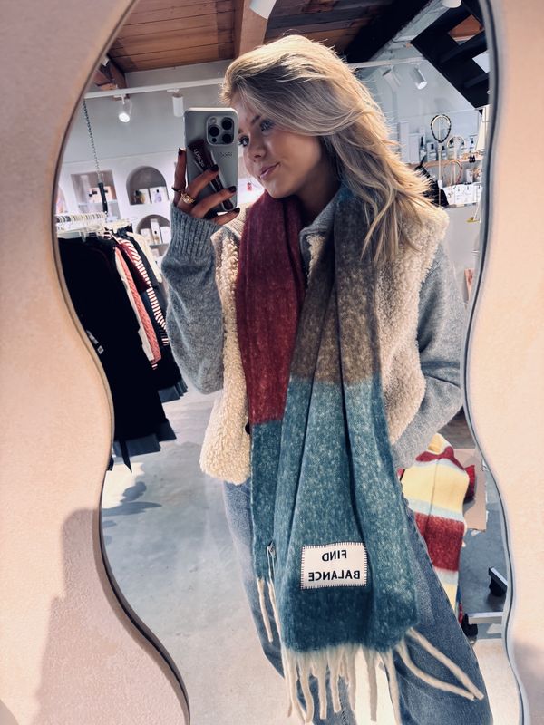 VTD scarf find balance - verb the brand