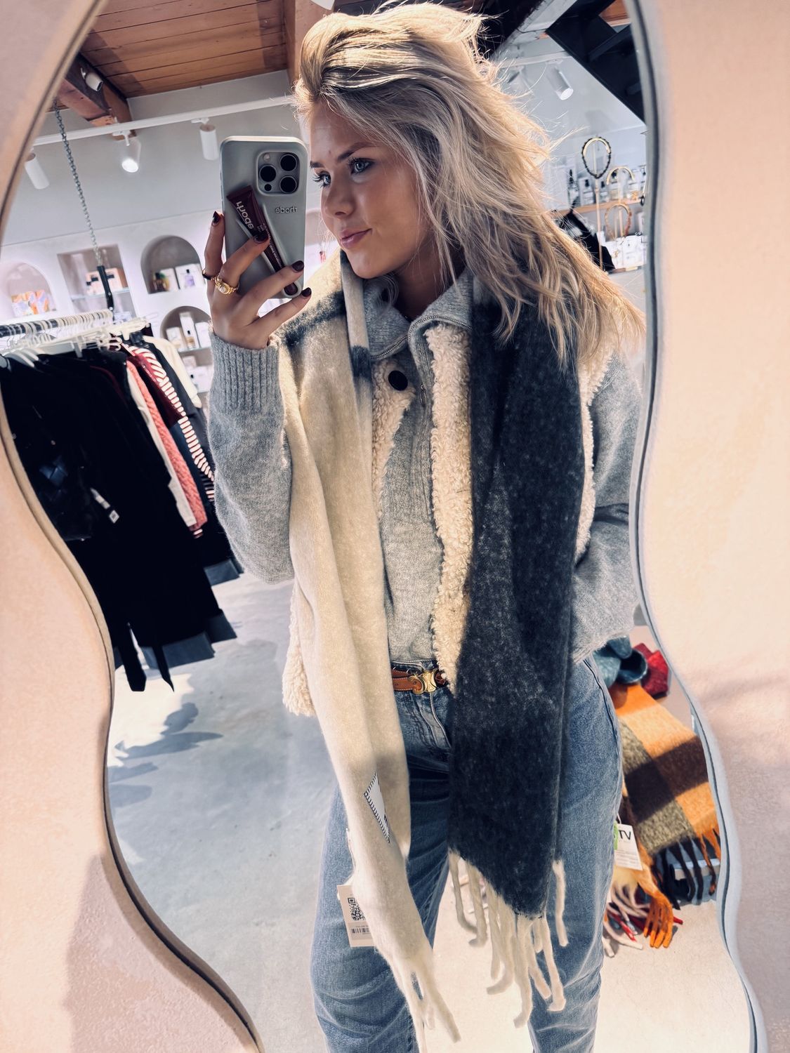 VTD scarf music romance - verb the brand