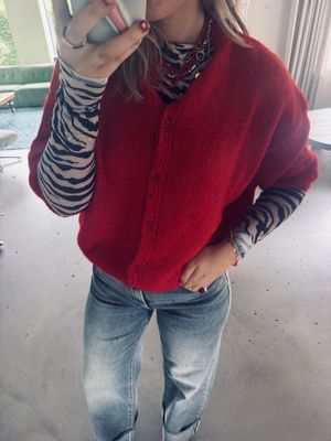 loose fit jeans with fold - catwalk junkie