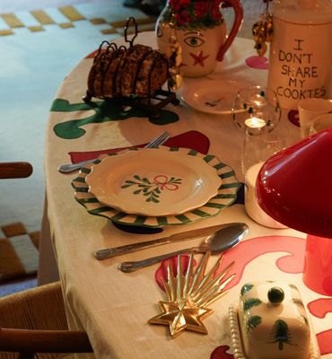 Mistletoe Breakfast Plate - anna+nina