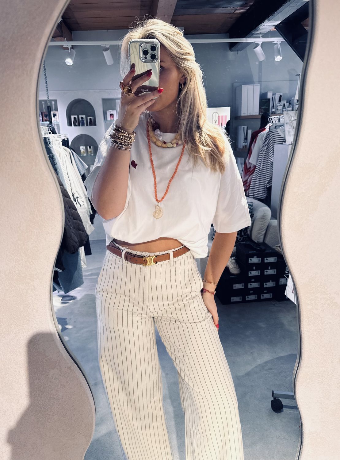 Oversized graphic T-shirt - Off white - catwalk junkie