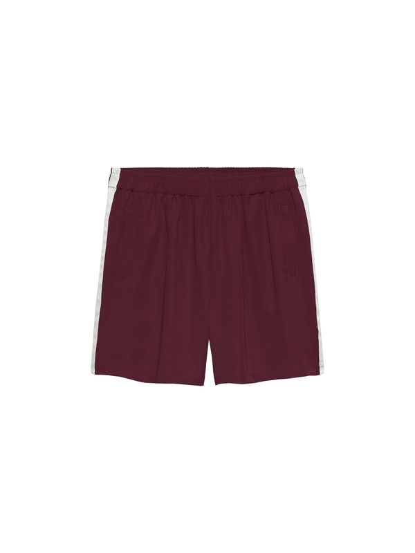 Tracksuit shorts  - Winetasting - Catwalk junkie