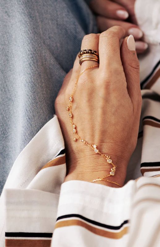 jazzy handbracelet - bobby rose