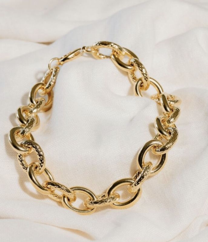 Amalia chain gold statement necklace - souvenirs de pomme