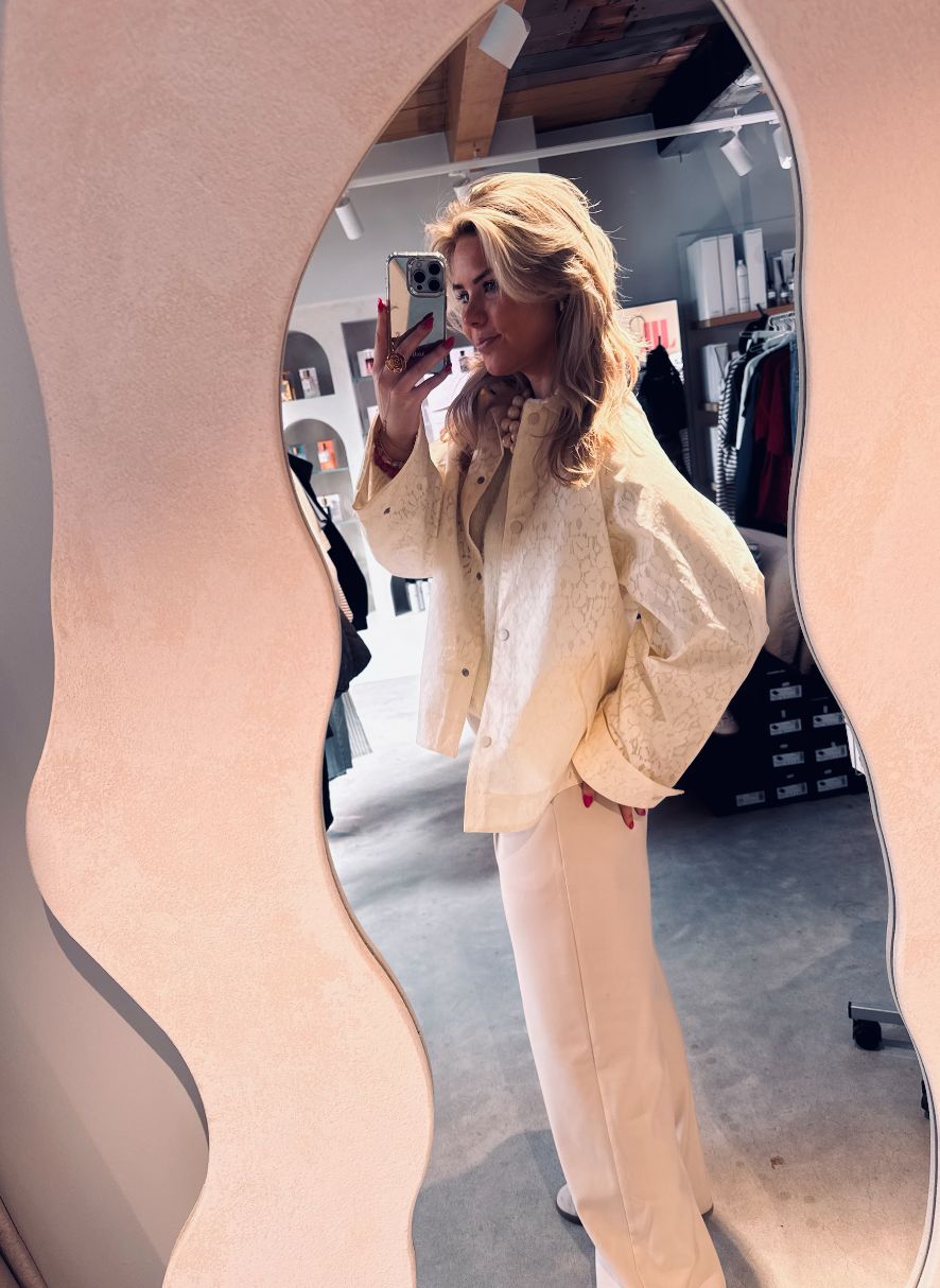 Laced raincoat - Ecru/Off white -  Catwalk Junkie