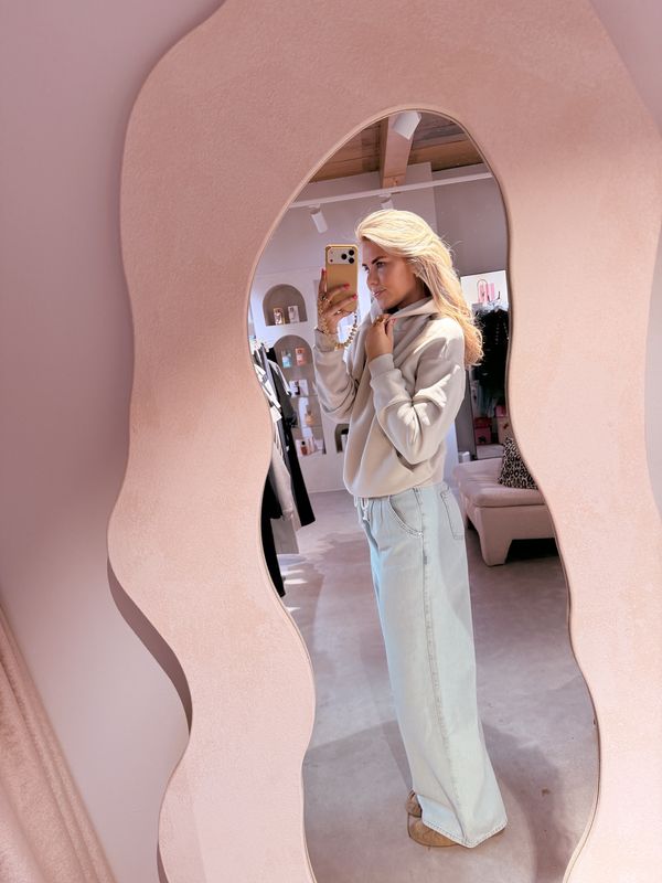 Hooded sweater amsterdam white sand - catwalk junkie