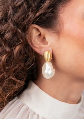 parel oorbellen irregular stone L Bailey - Lott