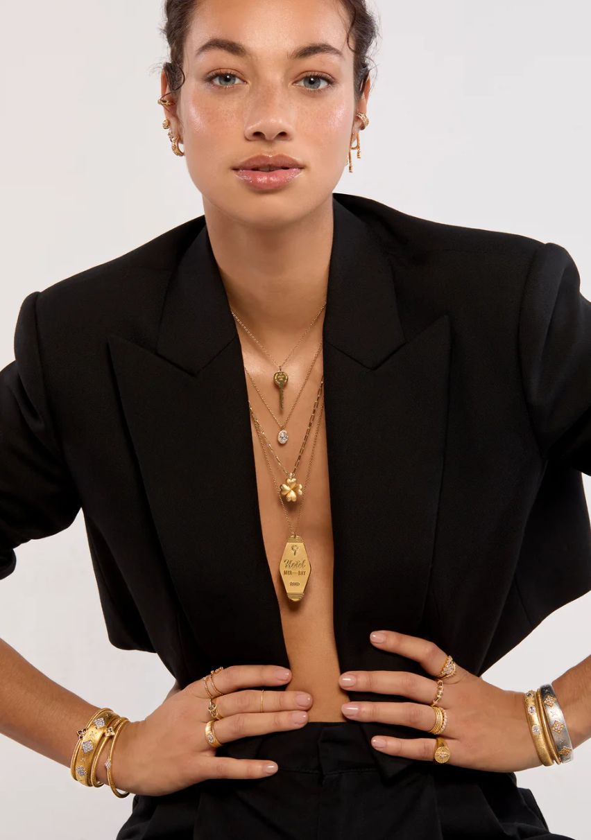 happy hotel necklace - mya bay