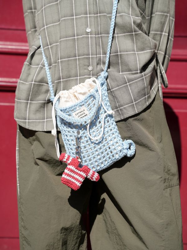Keychain stripe tee - catwalk junkie