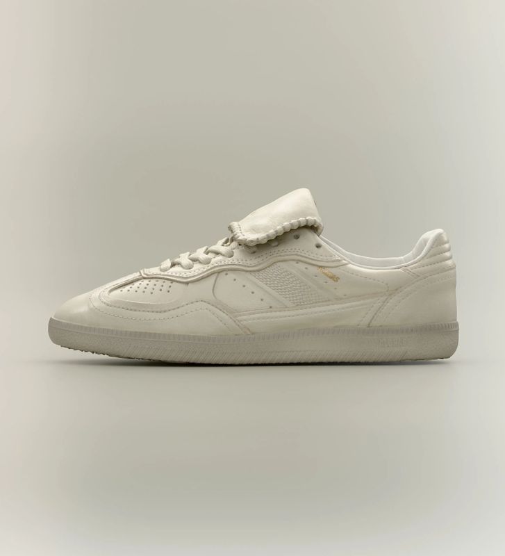 club cream leather sneakers - alohas