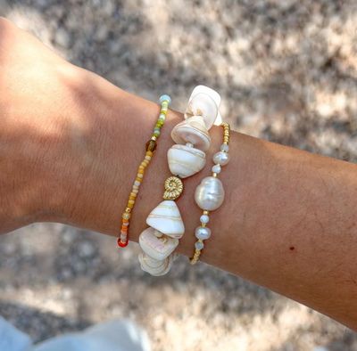 salty shell armband - le veer