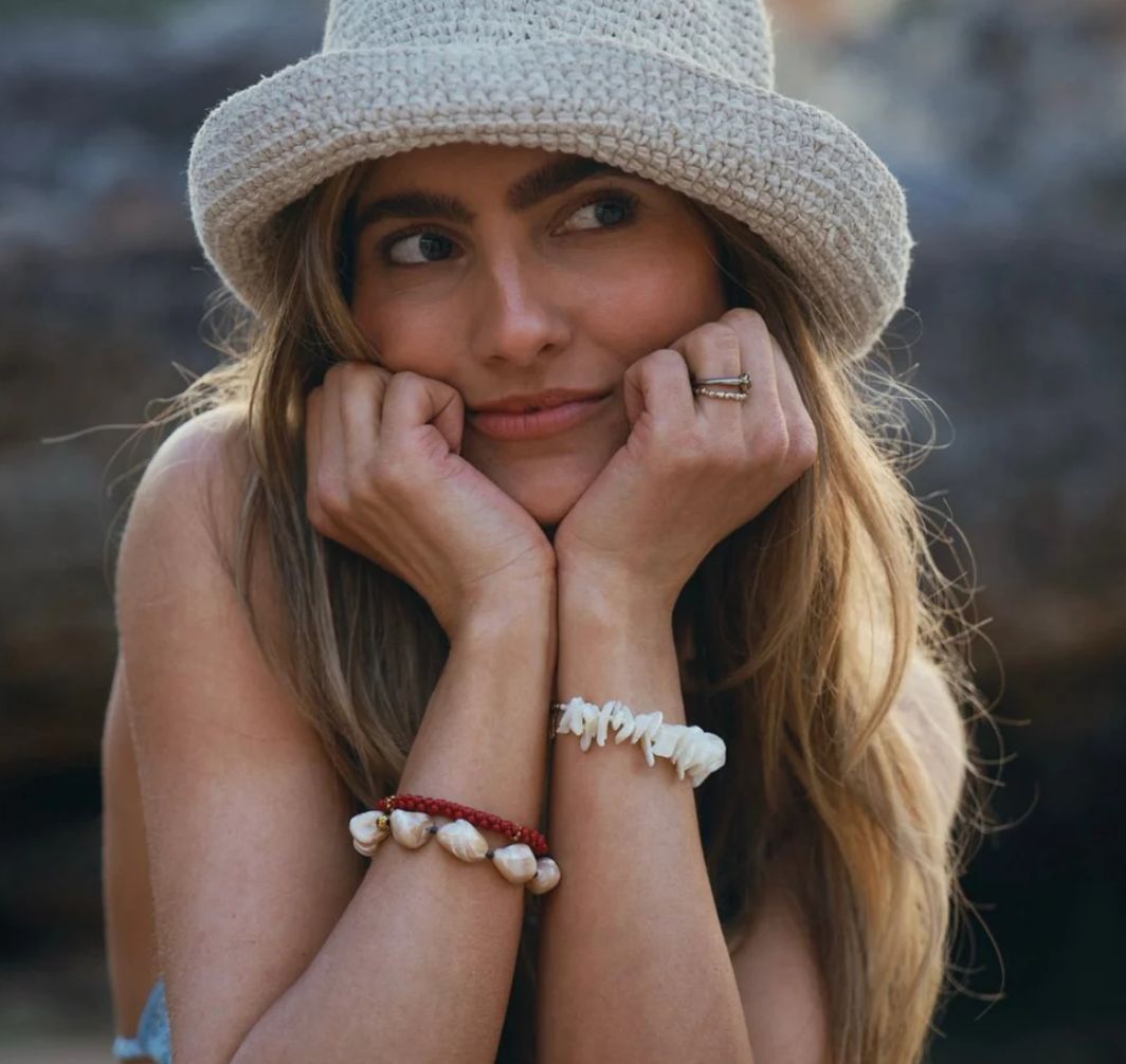 coastal glow armband - le veer