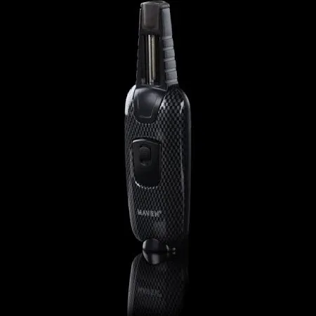 Maven armor torch, Design: Carbon fiber