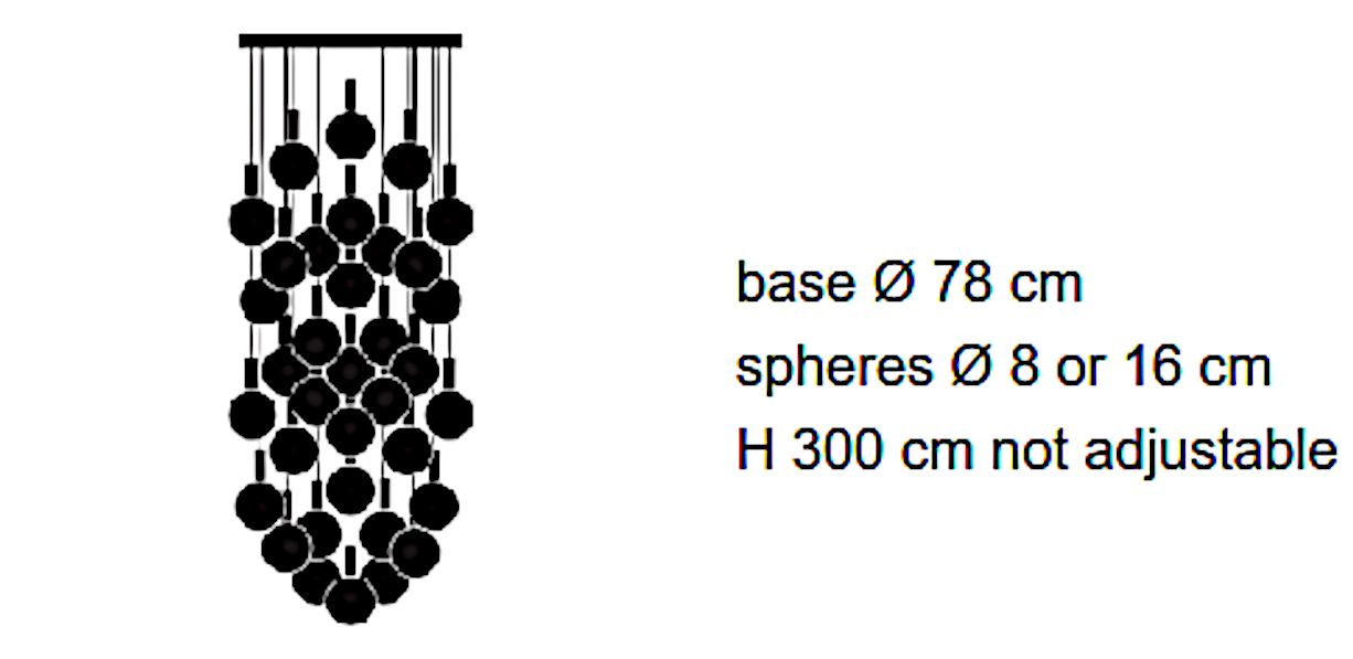 Par 18 Kroonluchter. 35 bollen Ø 8 cm