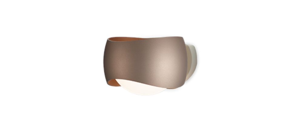 Curved wandlamp