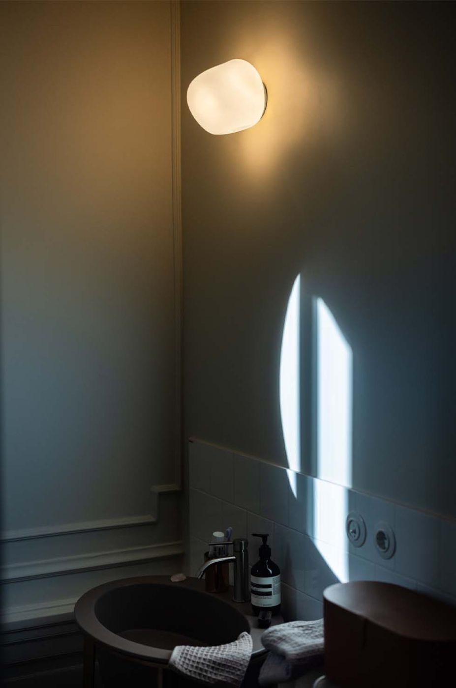Hoba wandlamp