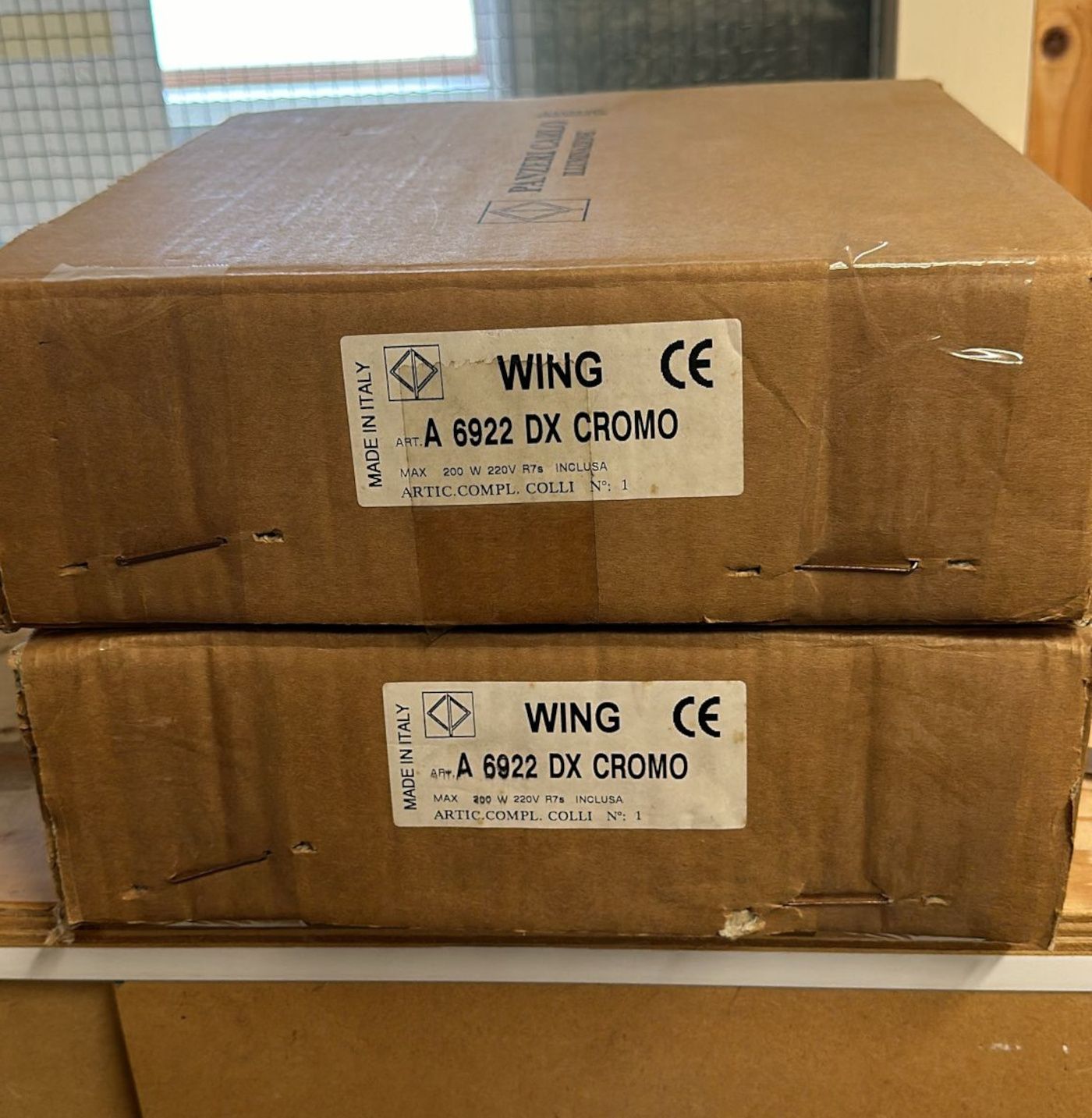 Wing wandlamp. Magazijnopruiming!!