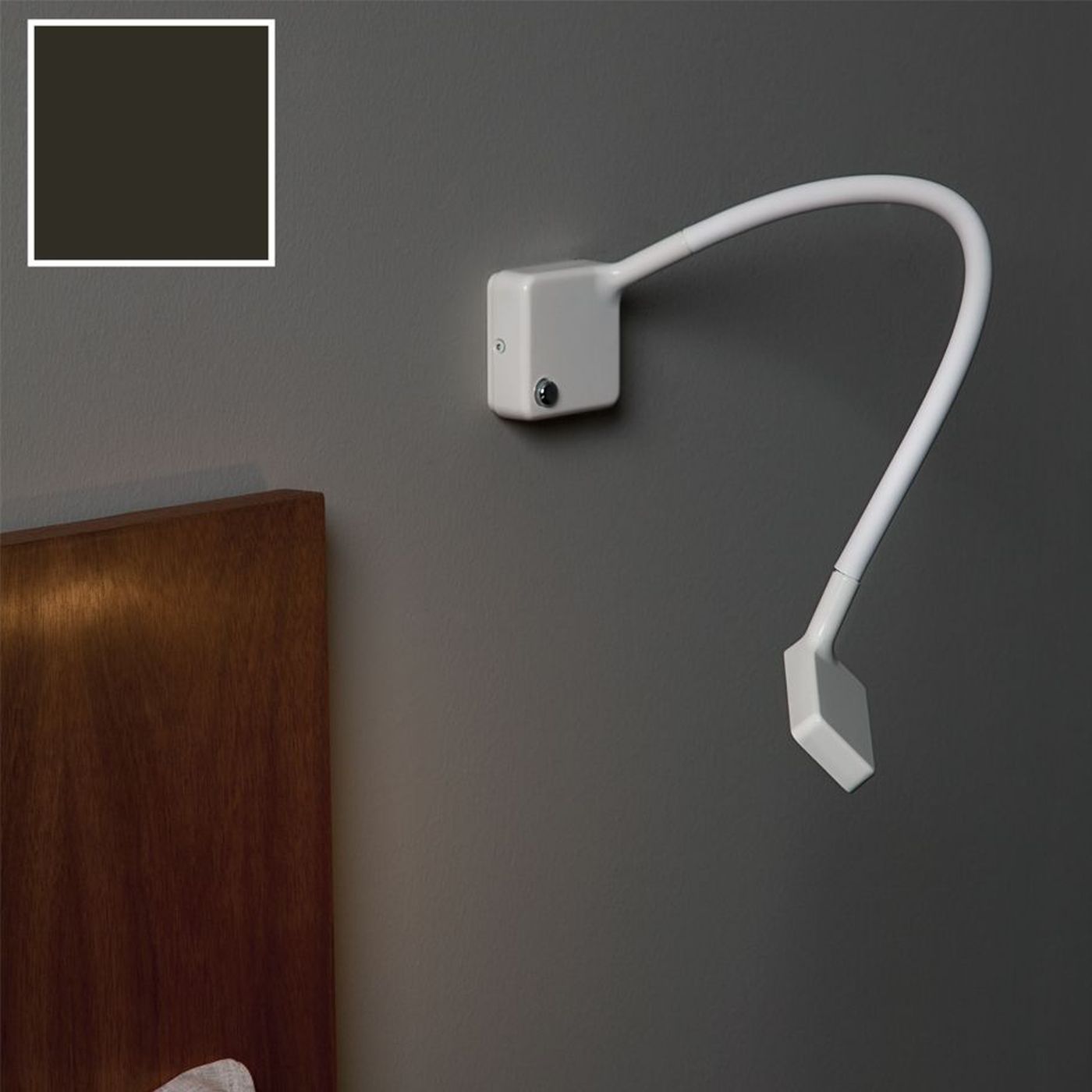 Mamba wandlamp. Magazijnopruiming