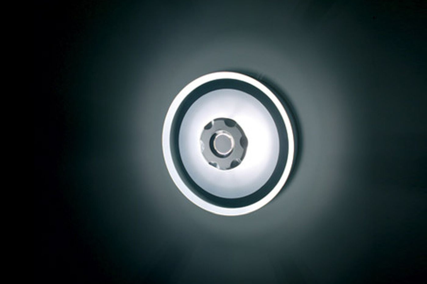 Aurora Circle 30. Magazijnopruiming