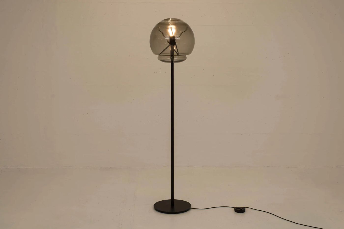 Vitruvio vloerlamp  