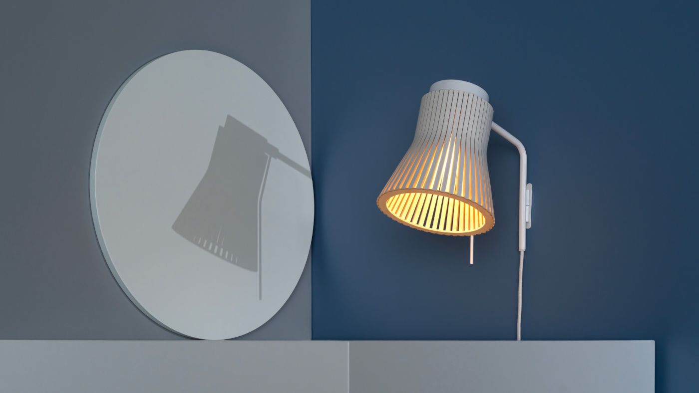 Petite 4630 wandlamp 