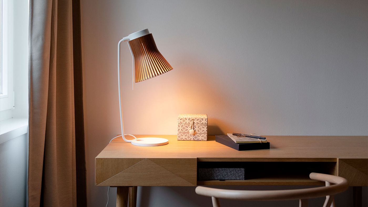 Petite 4620 tafellamp 